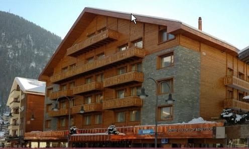 Le Petit Cervin Hotel Zermatt Eksteriør billede A typical hotel in Les Saisies